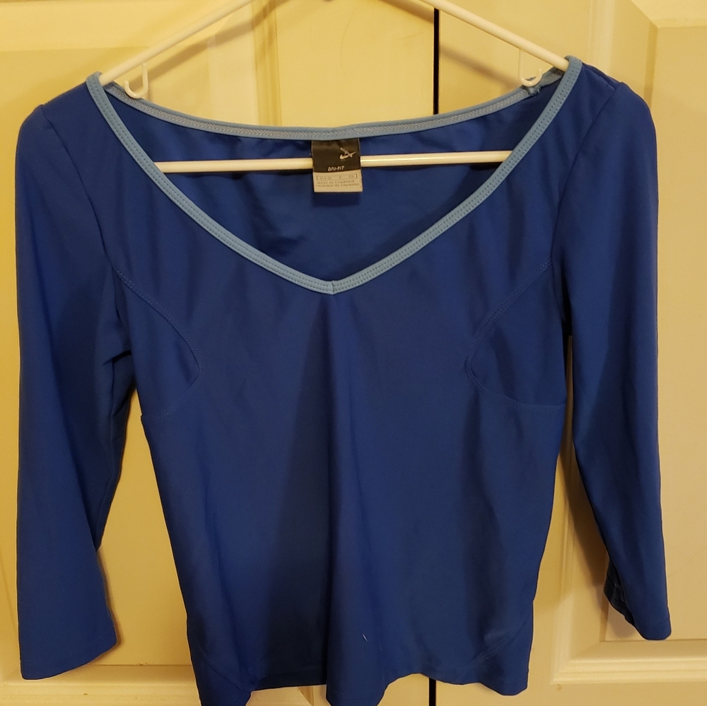 Nike DRI-FIT size S